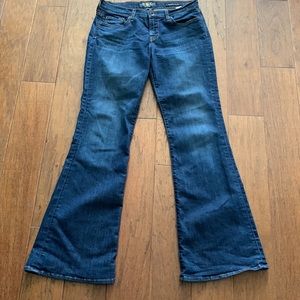 Lucky Brand Y2K Flare Jeans Womens 8 / 29 Mid Rise Bootcut Made USA Dark Wash